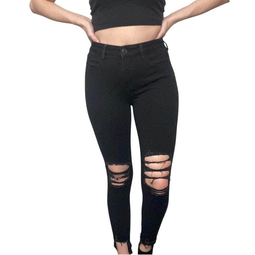 American Eagle Black High Rise Skinny Jeans